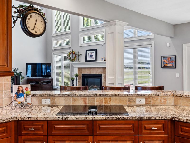 5160 Old Field Court, Westerville, OH 43082 Photo 11