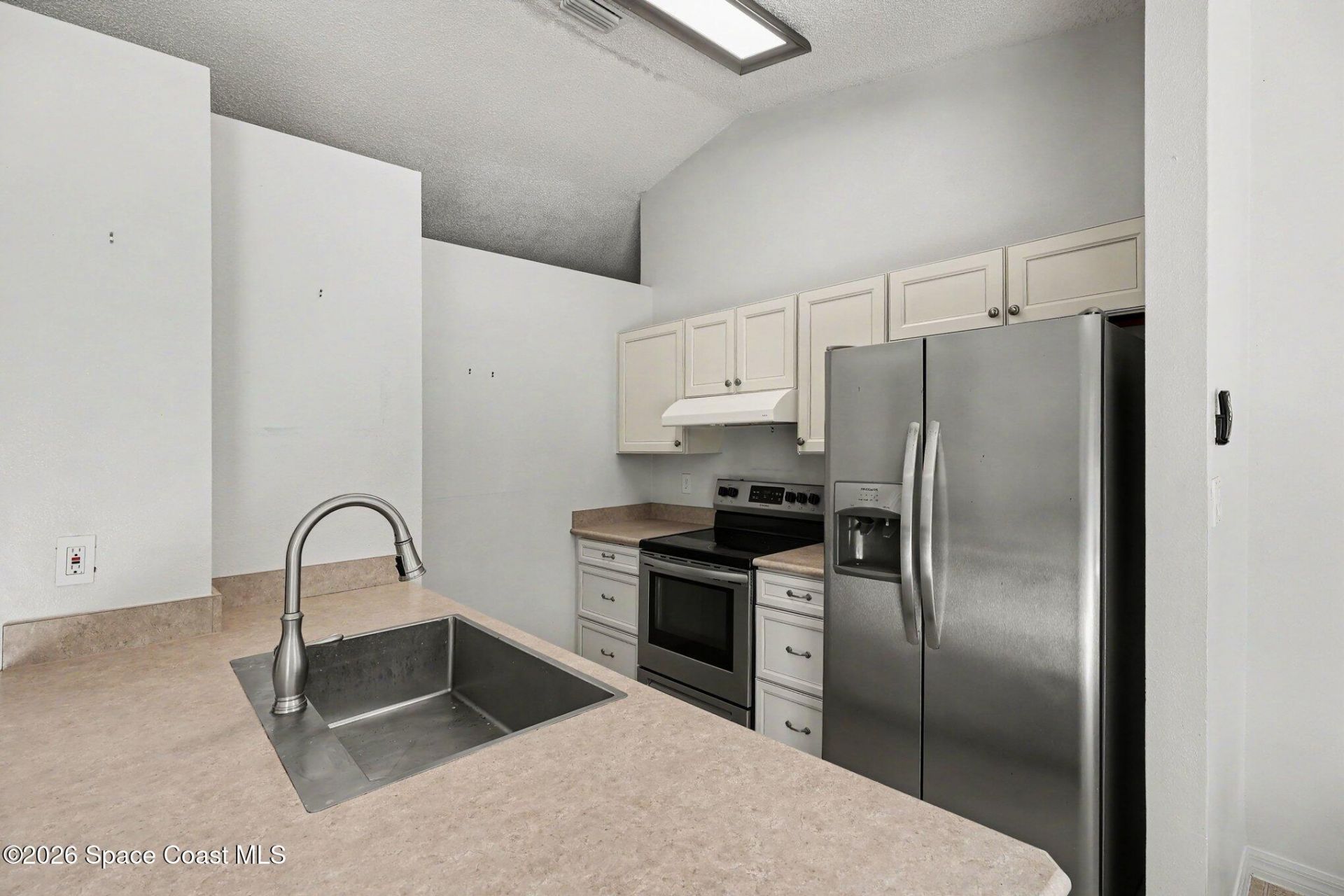 6905 Bentley , Cocoa, FL 32927 Photo