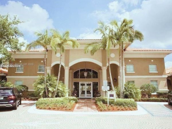 220 SW 116th Ave, Unit 15203, Pembroke Pines, FL 33025