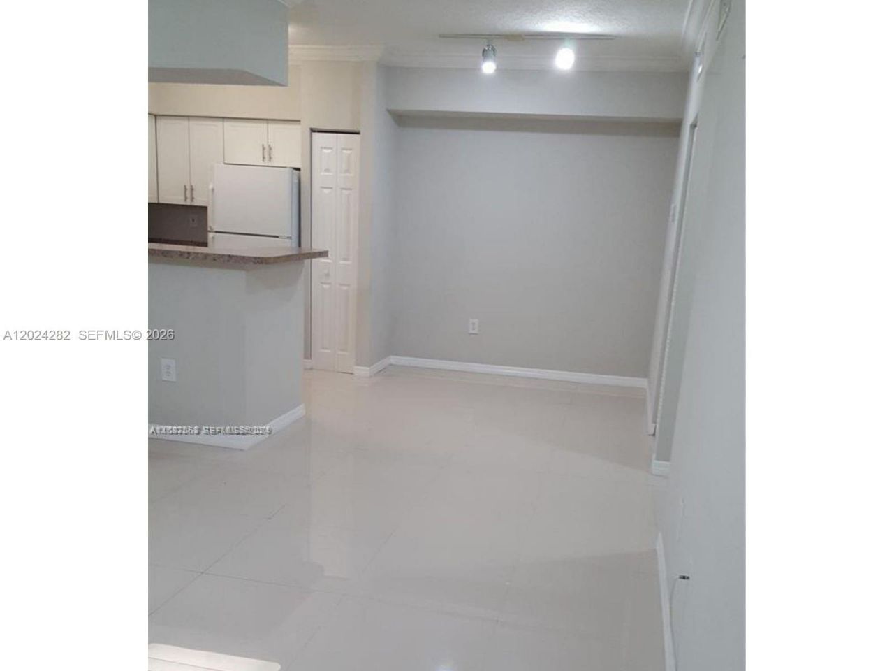 220 SW 116th Ave, Unit 15203, Pembroke Pines, FL 33025 Photo