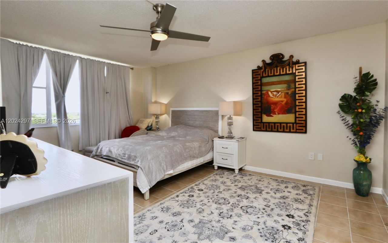 3850 Washington St, Unit 1010, Hollywood, FL 33021 Photo