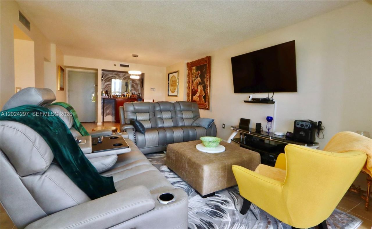 3850 Washington St, Unit 1010, Hollywood, FL 33021 Photo