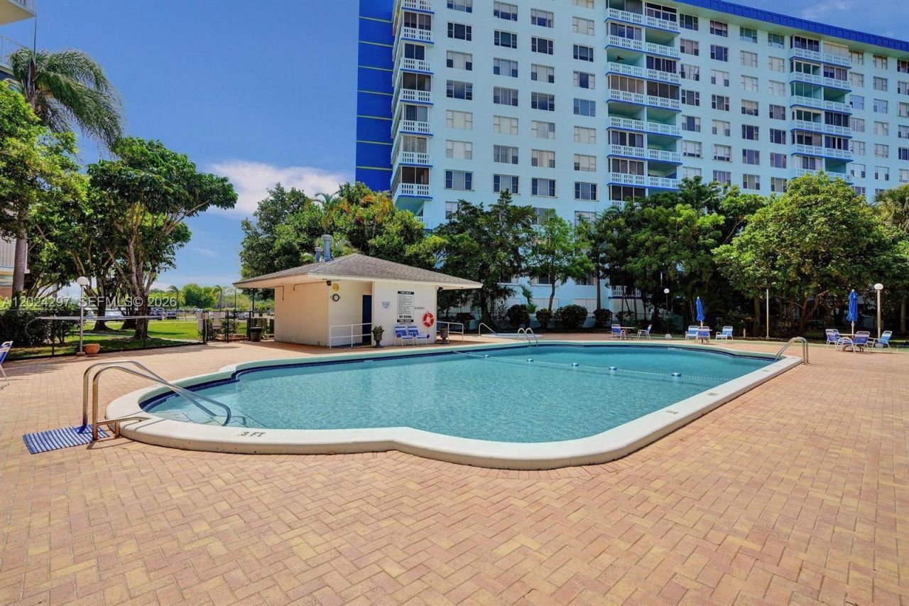 3850 Washington St, Unit 1010, Hollywood, FL 33021 Photo