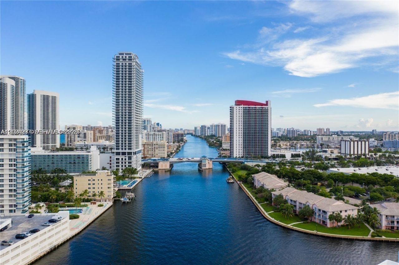 3850 Washington St, Unit 1010, Hollywood, FL 33021 Photo
