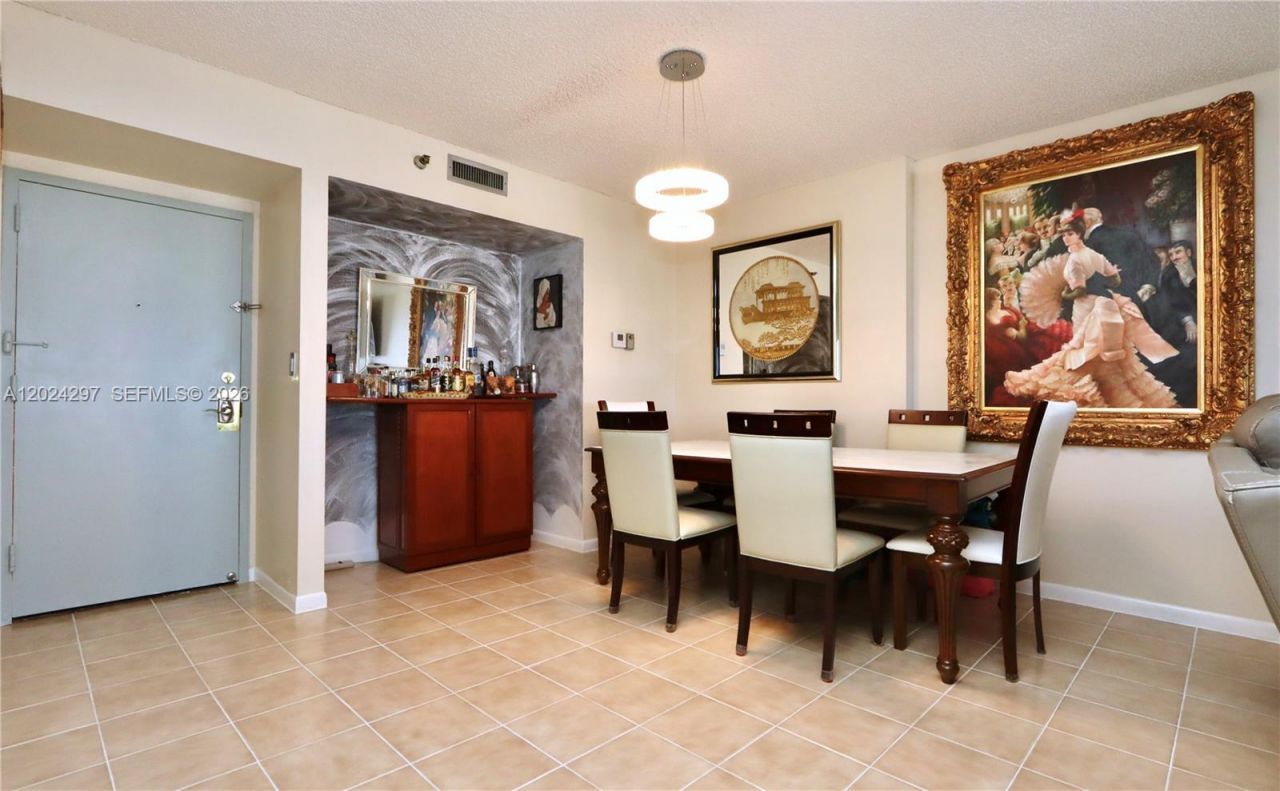 3850 Washington St, Unit 1010, Hollywood, FL 33021 Photo