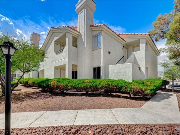 7905 Lago Vista Lane , Unit 203, Las Vegas, NV 89145