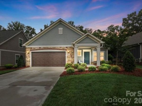 1062 Millview Lane, Matthews, NC 28104