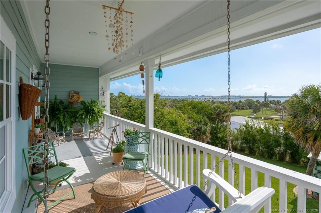 3351 NE Skyline Drive, Jensen Beach, FL 34957 Photo