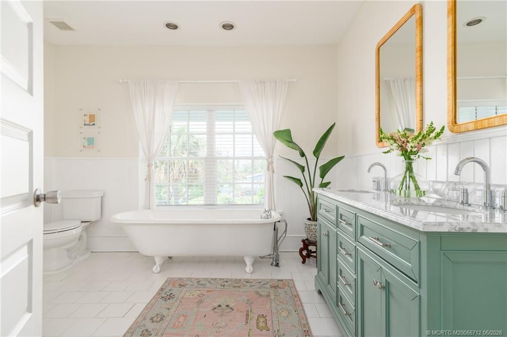 3351 NE Skyline Drive, Jensen Beach, FL 34957 Photo