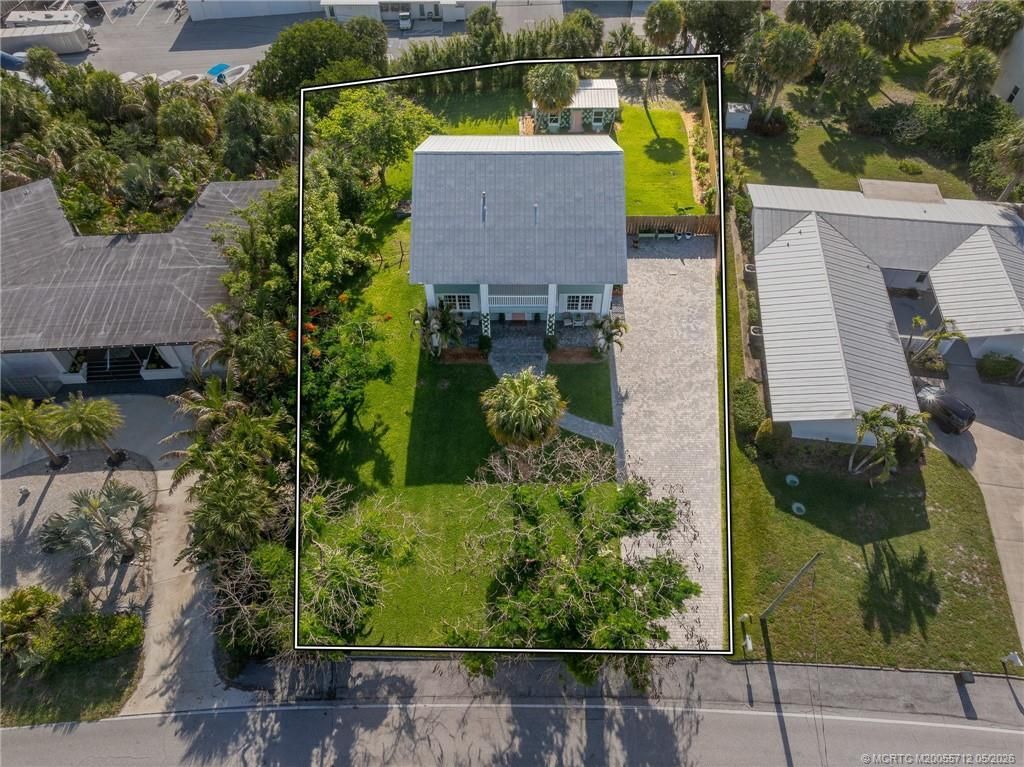 3351 NE Skyline Drive, Jensen Beach, FL 34957 Photo