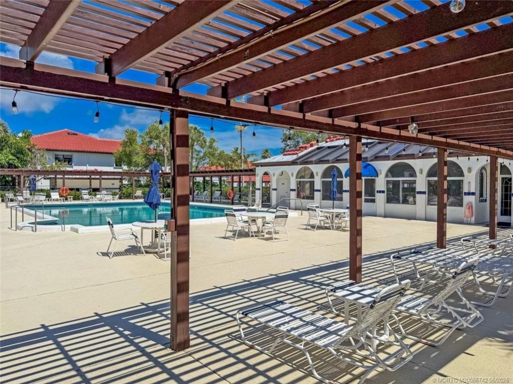 6101 SE Landing Way, Unit 5, Stuart, FL 34997 Photo