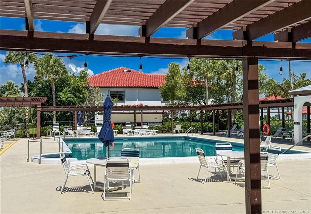 6101 SE Landing Way, Unit 5, Stuart, FL 34997 Photo
