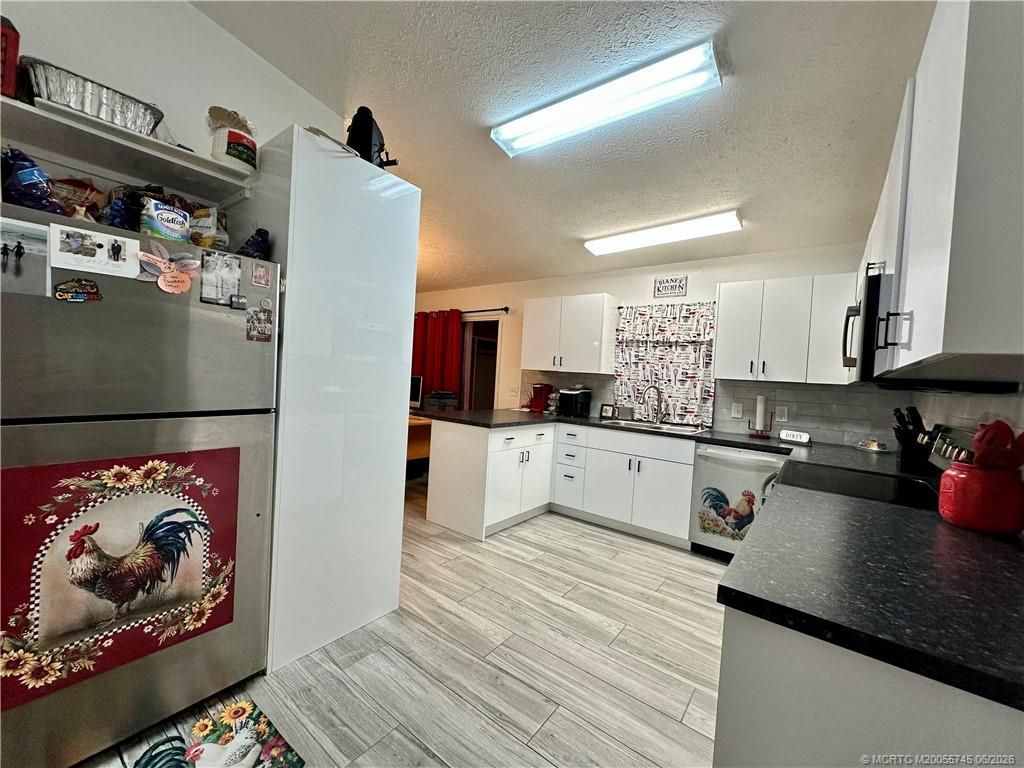 1725 NE Darlich Avenue, Jensen Beach, FL 34957 Photo