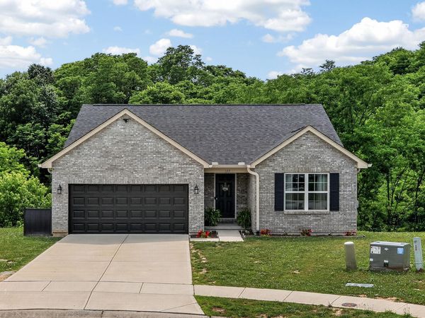 127 Keeneland Drive, Williamstown, KY 41097