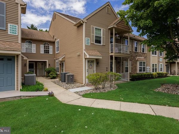 1563 A THORNWOOD DRIVE, MOUNT LAUREL, NJ 08054