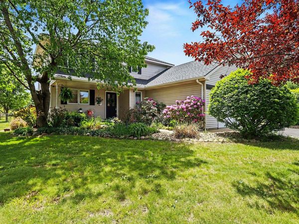22917 Canary Avenue, Mattawan, MI 49071