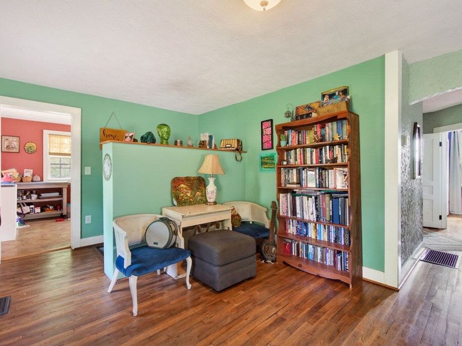Property Image 4