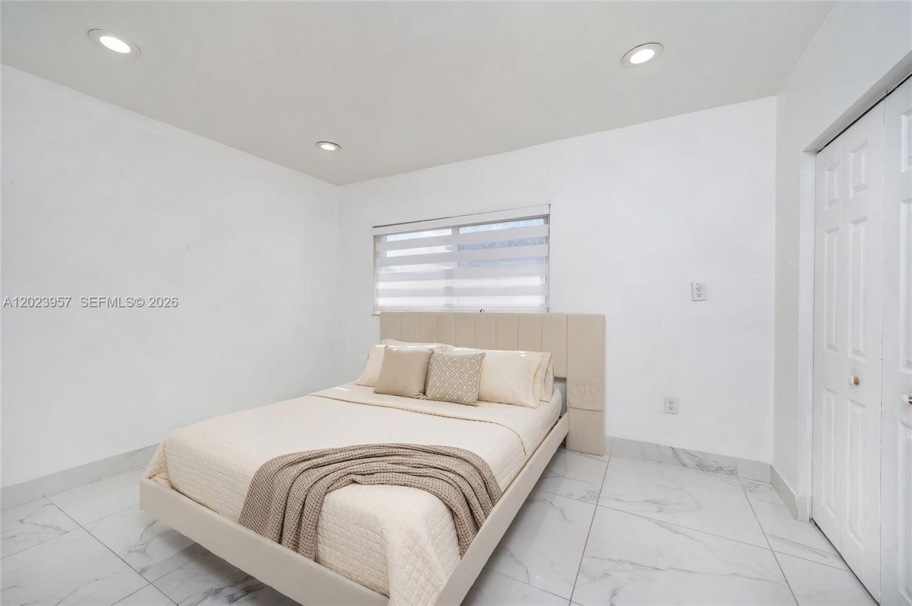 228 W 18th St, Hialeah, FL 33010 Photo