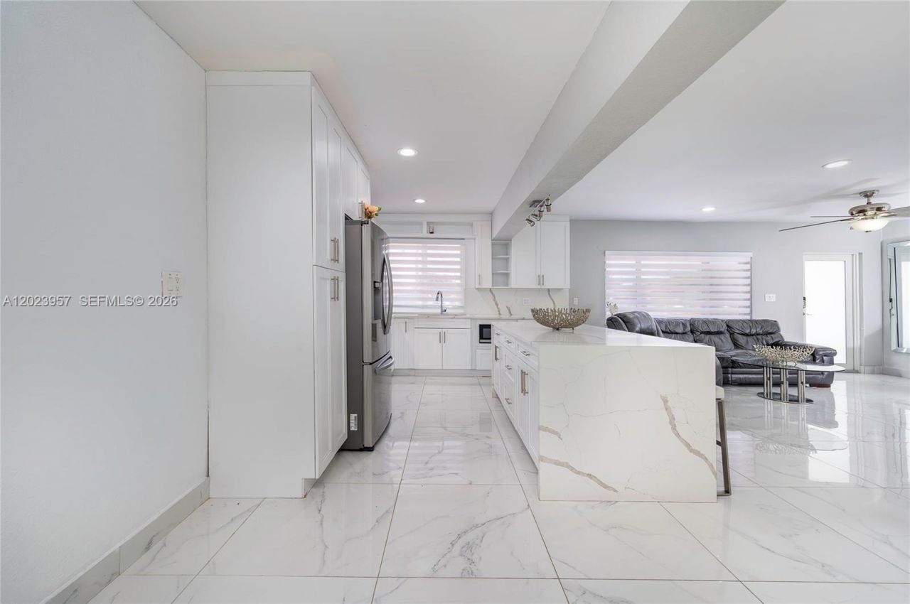 228 W 18th St, Hialeah, FL 33010 Photo