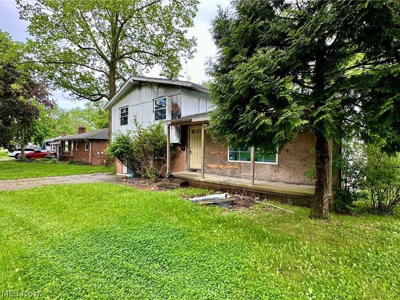 5319 Fairtree Road, Bedford Heights, OH 44146 Photo 4