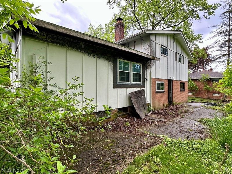 5319 Fairtree Road, Bedford Heights, OH 44146 Photo 5