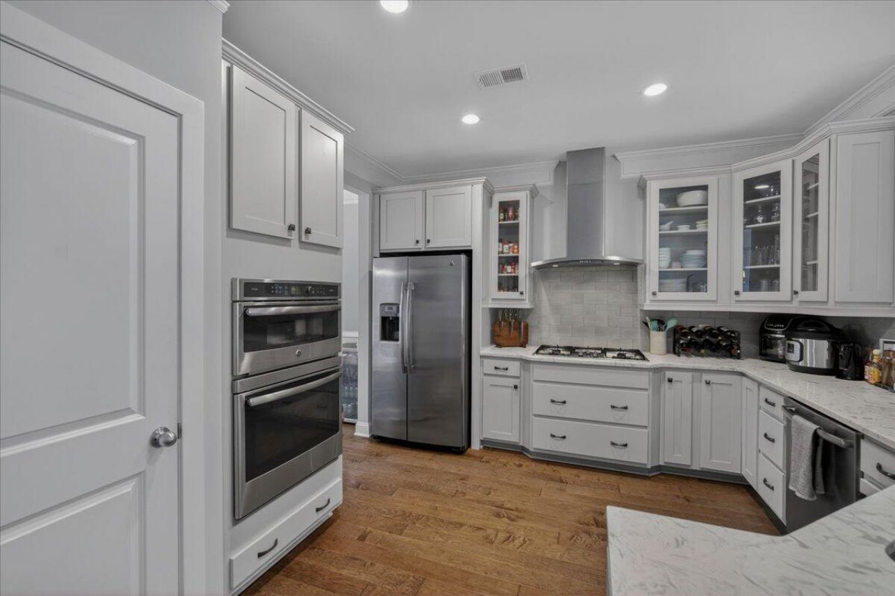 1206 Segar Street Photo 15