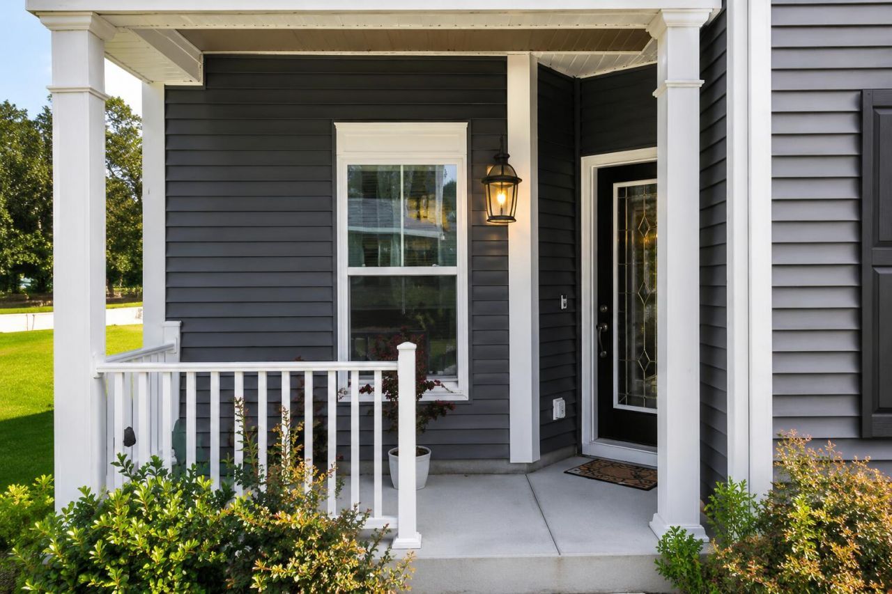 1206 Segar Street Photo 2