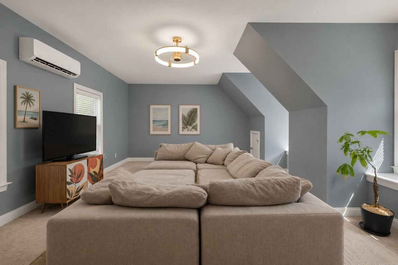 1206 Segar Street Photo 27