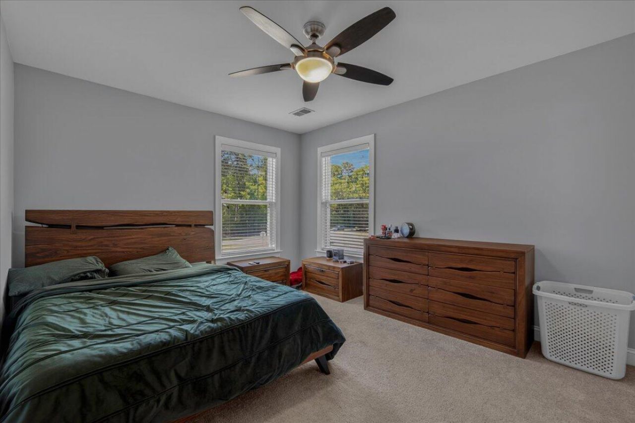 1206 Segar Street Photo 30