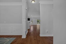 1206 Segar Street photo 4