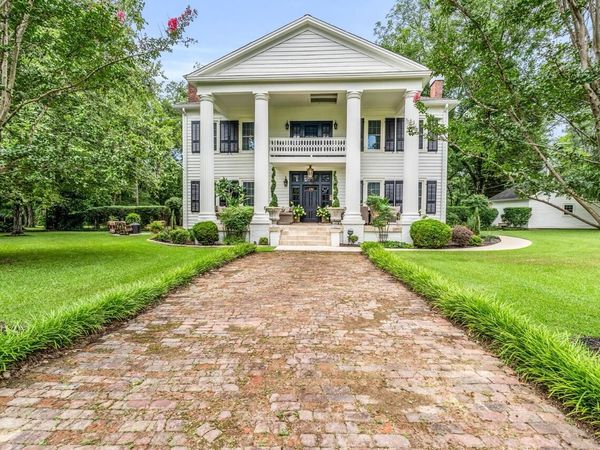 423 S Matubba, Aberdeen, MS 39730