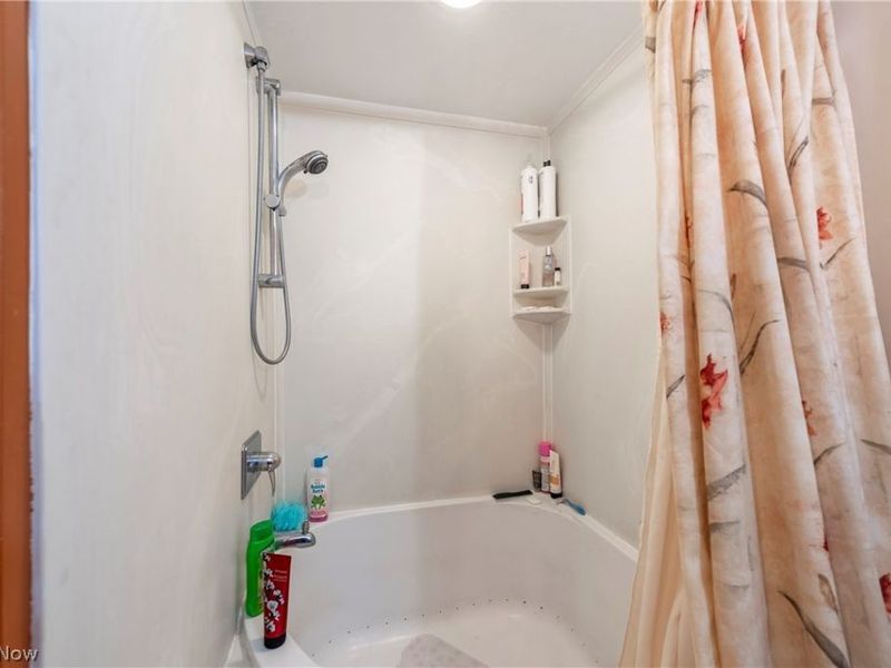 457 Dover Center Road, Bay Village, OH 44140 Photo 32