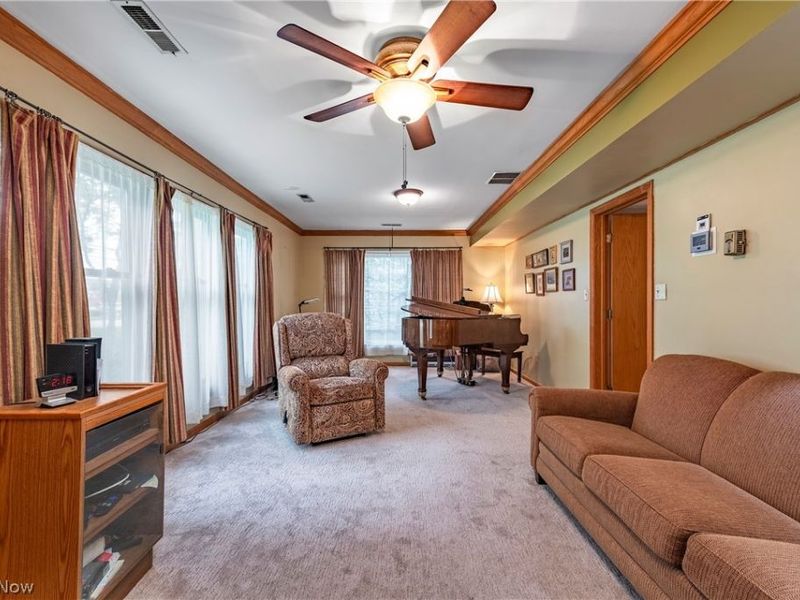 457 Dover Center Road, Bay Village, OH 44140 Photo 8