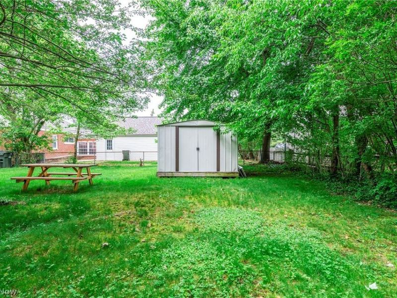 449 Dover Center Road, Bay Village, OH 44140 Photo 33
