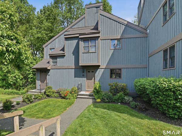 102 Heatherwood, Unit 102, Brookfield, CT 06804