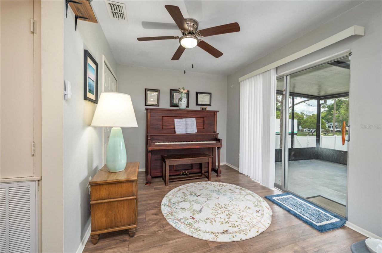 7503 Willow Wisp Drive W, Lakeland, FL 33810 Photo