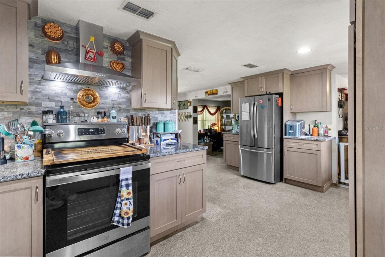 1529 NW 143rd Street , Gainesville, FL 32606 Photo