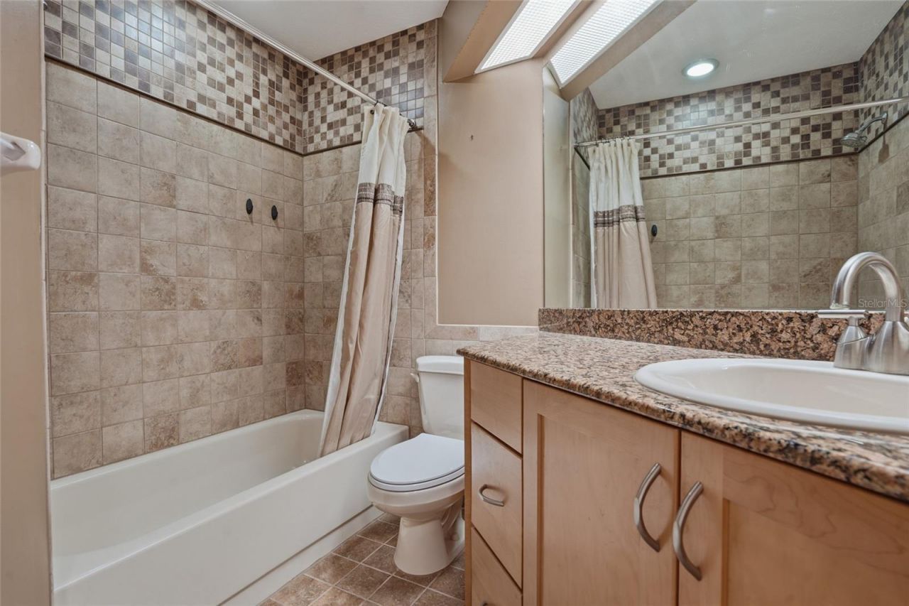2715 Mock Orange Court, Valrico, FL 33594 Photo