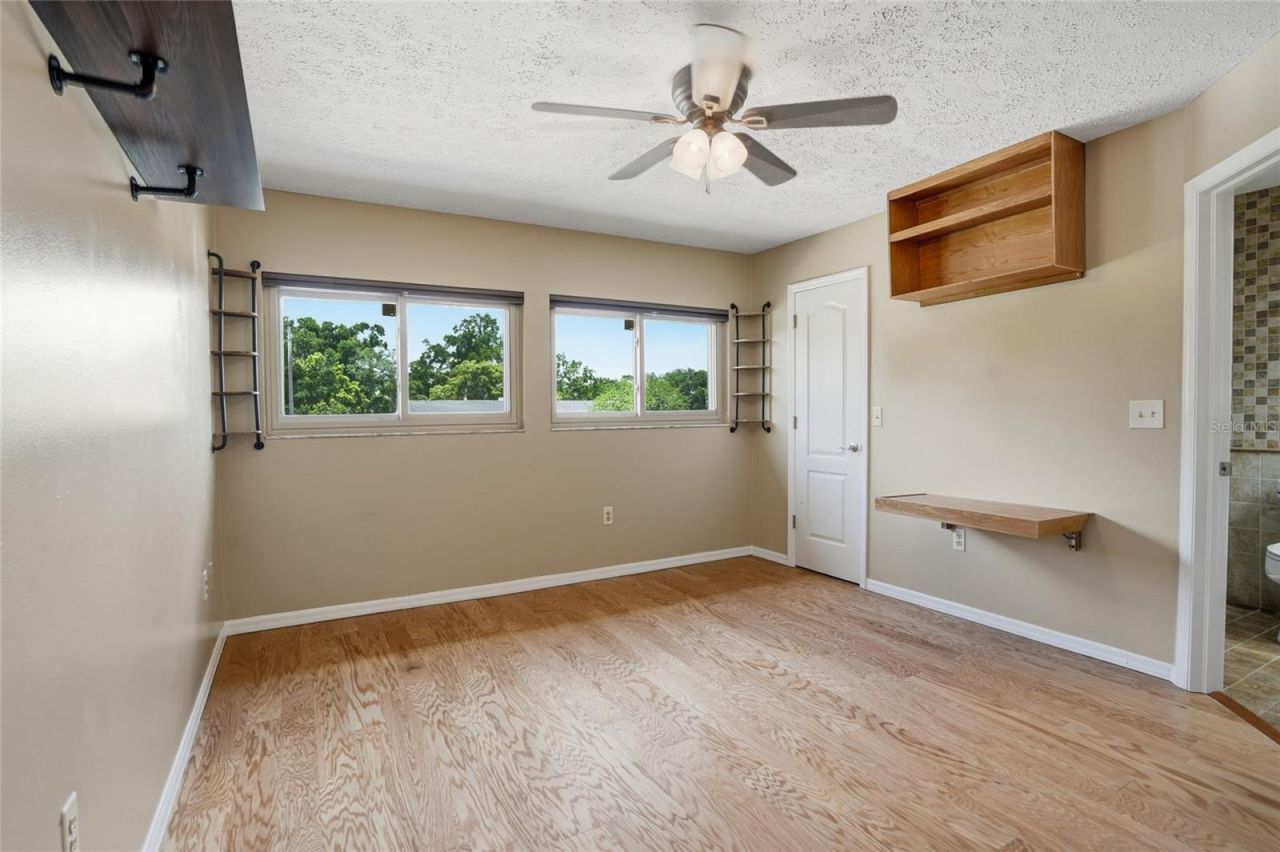 2715 Mock Orange Court, Valrico, FL 33594 Photo