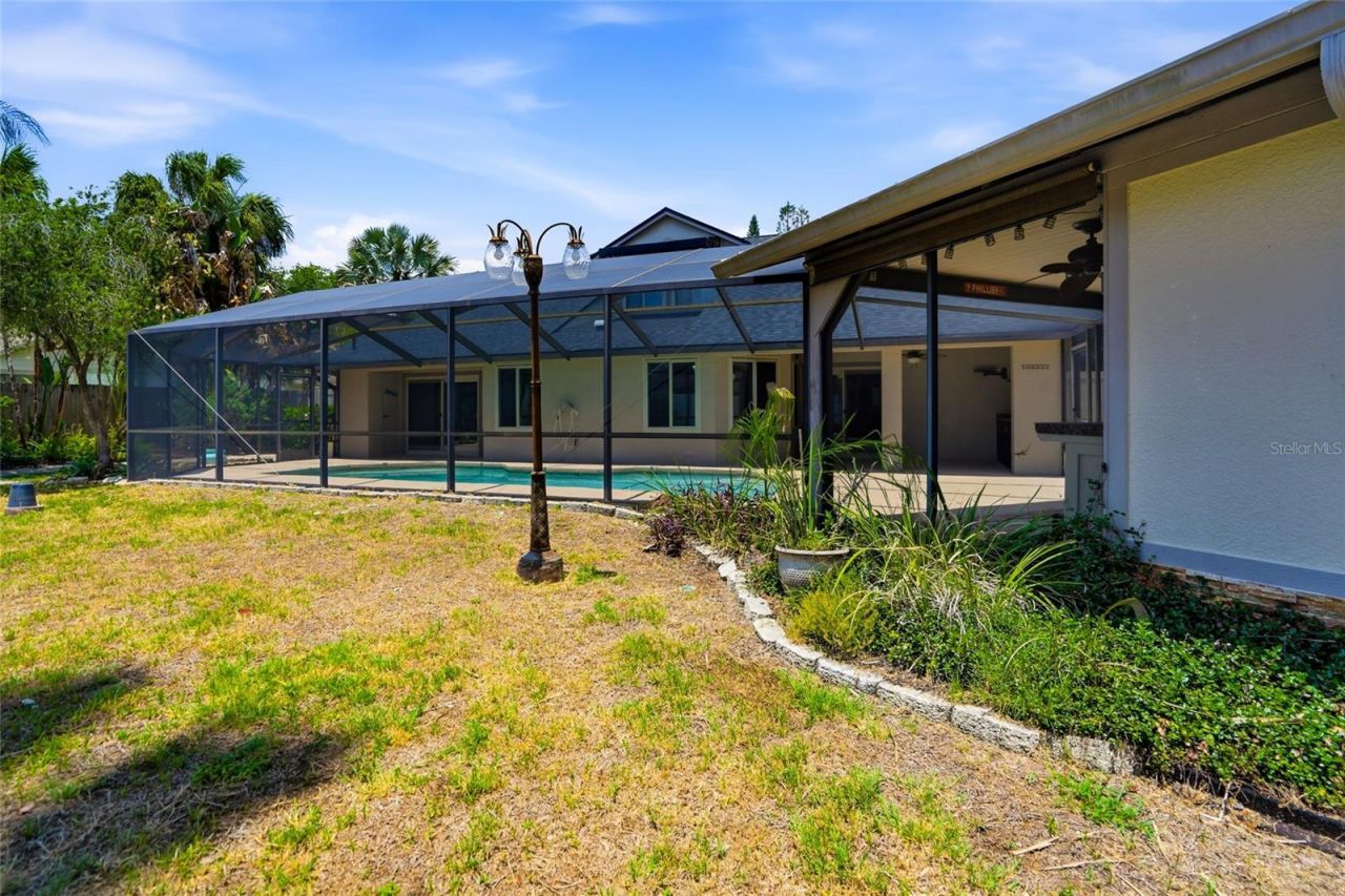 2715 Mock Orange Court, Valrico, FL 33594 Photo