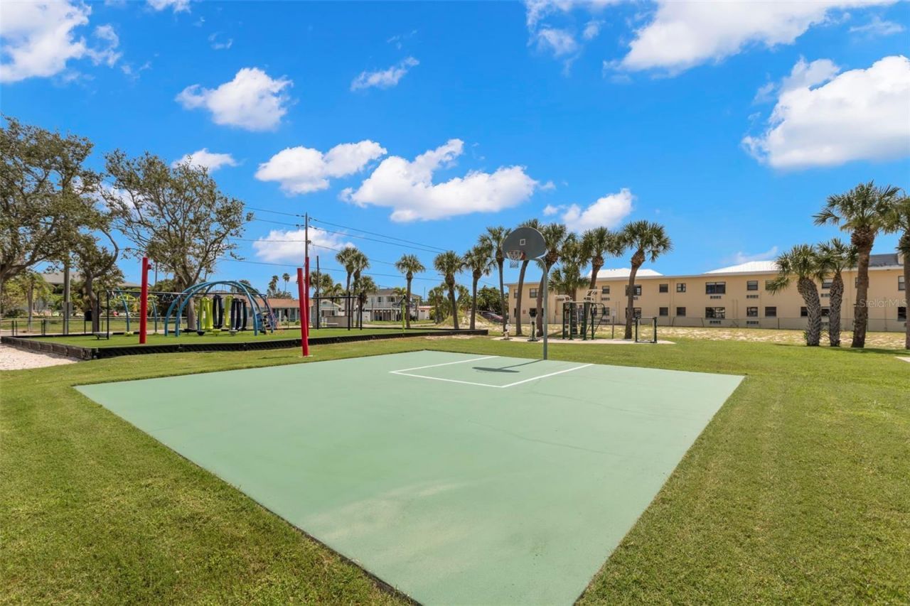 16333 Gulf Boulevard, Unit 113, Redington Beach, FL 33708 Photo