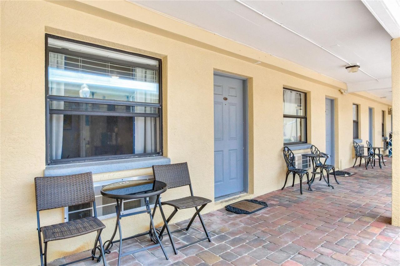 16333 Gulf Boulevard, Unit 113, Redington Beach, FL 33708 Photo