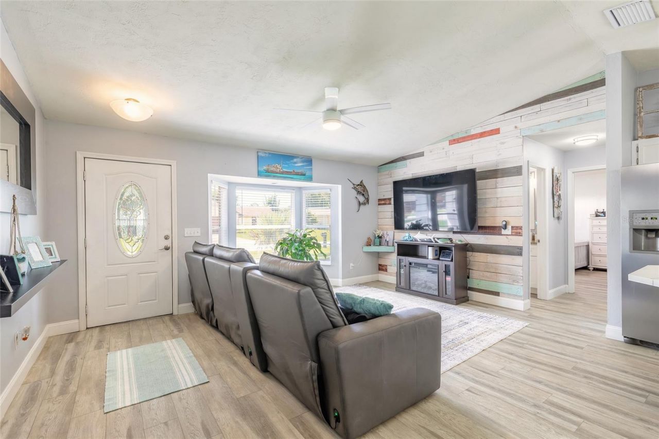 2616 Woodland Drive, Edgewater, FL 32141 Photo