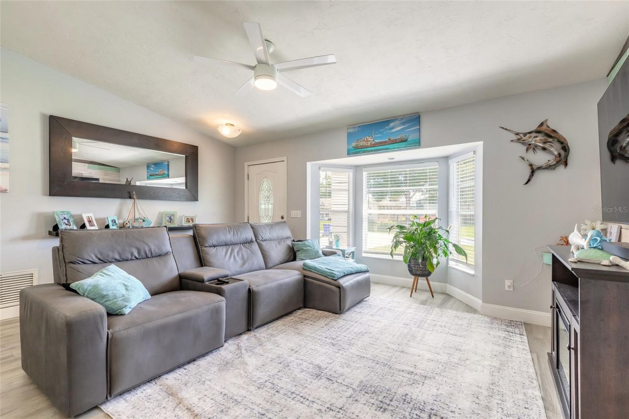 2616 Woodland Drive, Edgewater, FL 32141 Photo