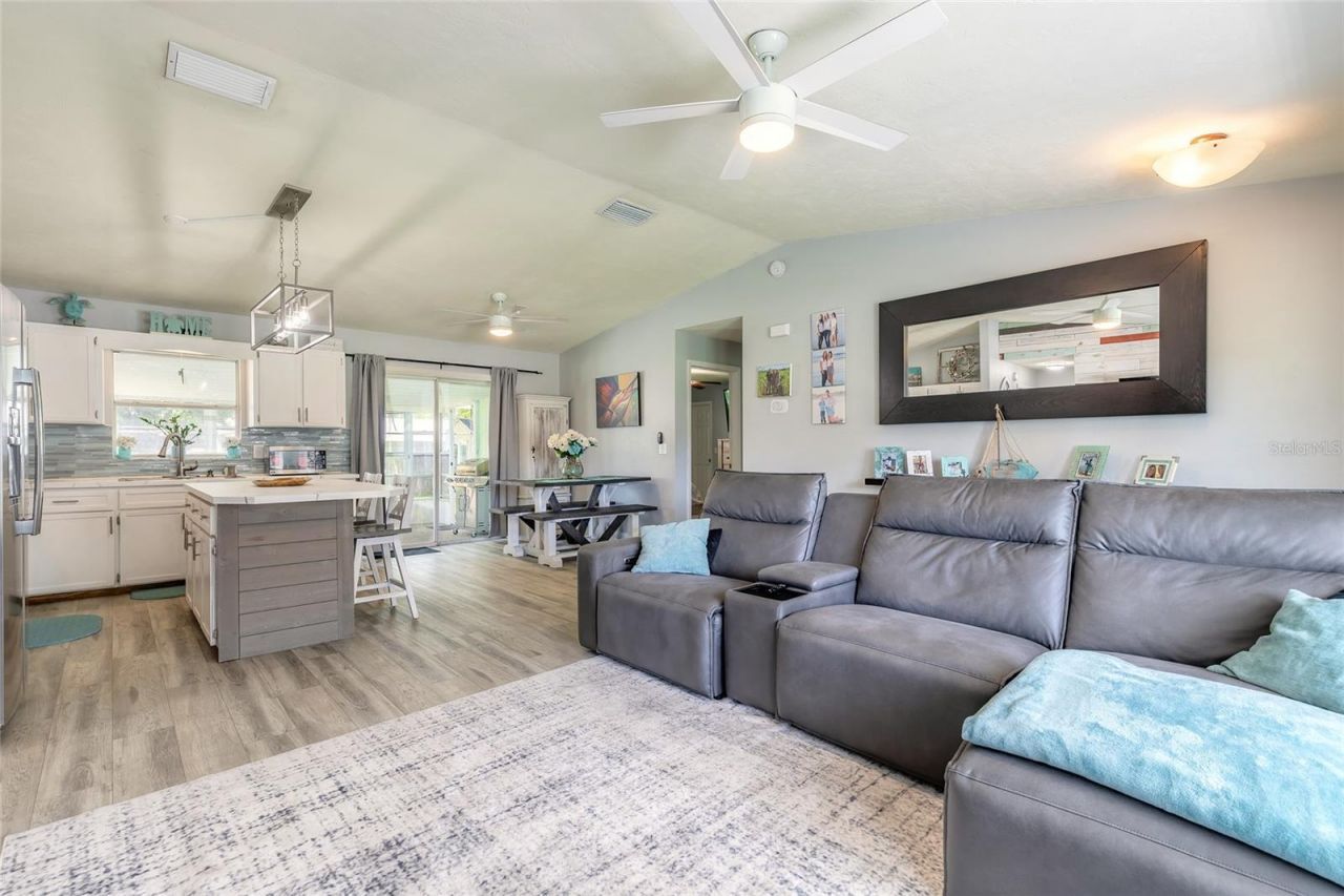 2616 Woodland Drive, Edgewater, FL 32141 Photo