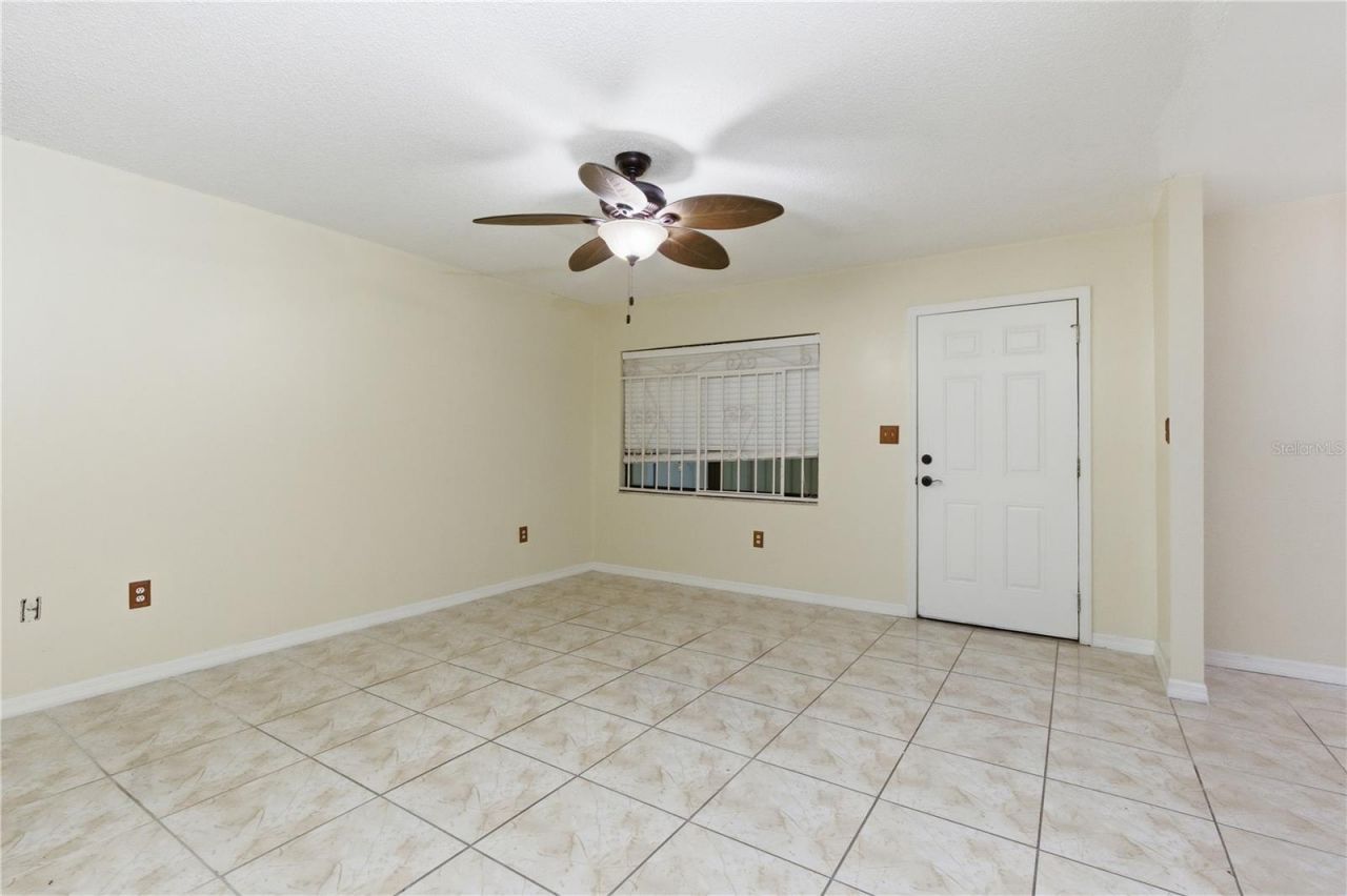 4416 N Clark Avenue, Unit 13, Tampa, FL 33614 Photo