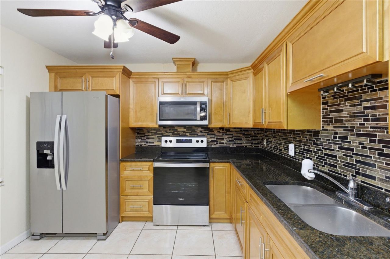 4416 N Clark Avenue, Unit 13, Tampa, FL 33614 Photo