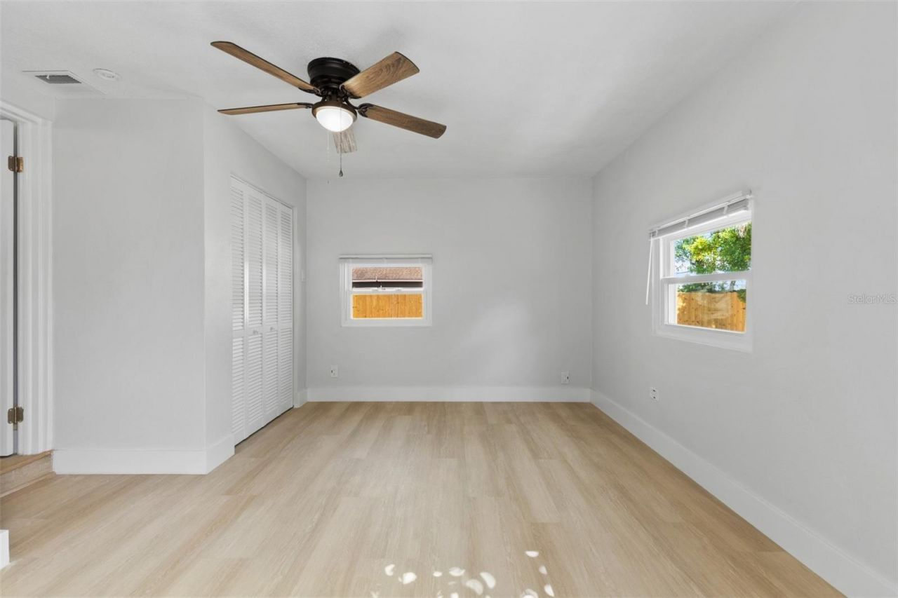 4115 Fairfield Avenue S, Saint Petersburg, FL 33711 Photo