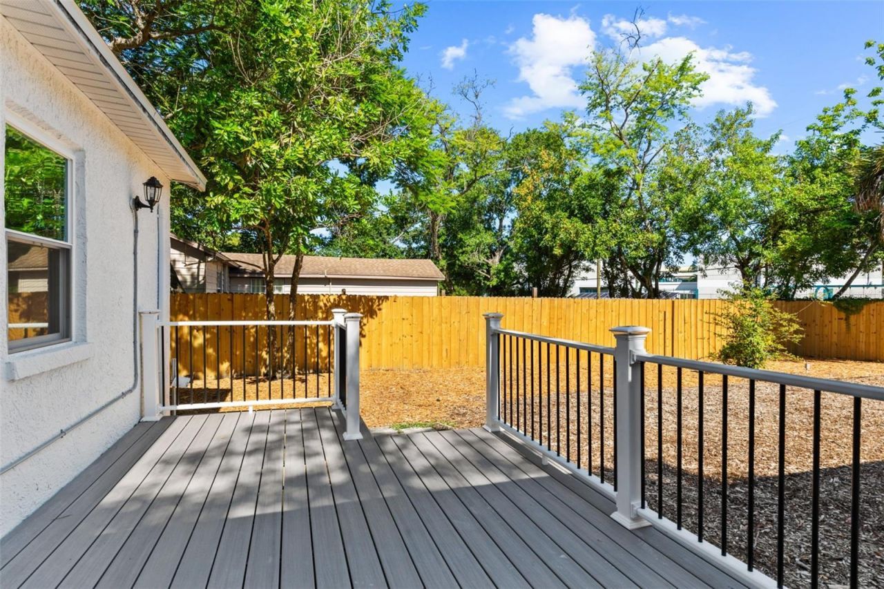 4115 Fairfield Avenue S, Saint Petersburg, FL 33711 Photo