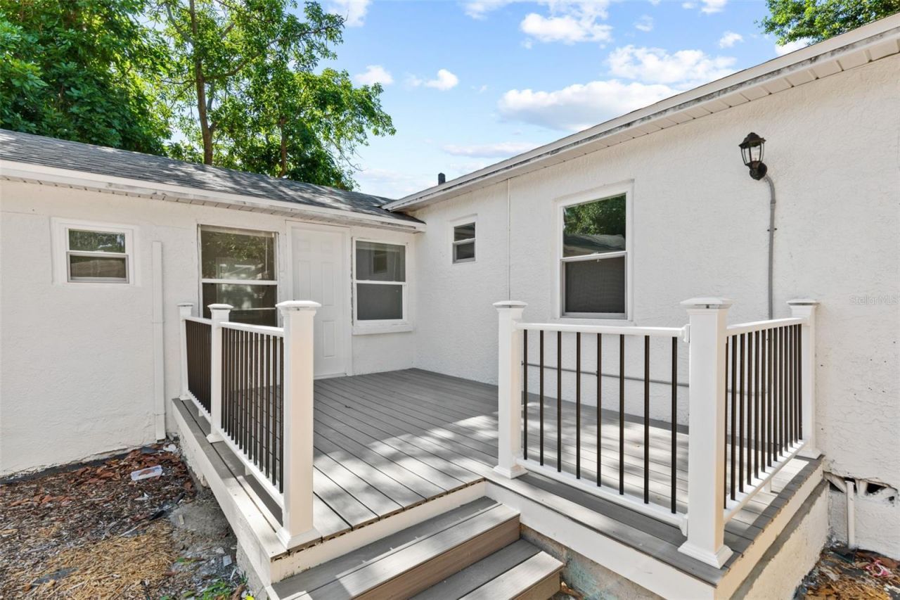 4115 Fairfield Avenue S, Saint Petersburg, FL 33711 Photo